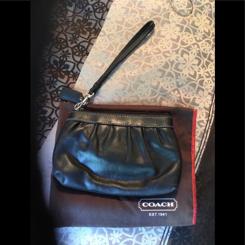 Coach wristlet authentic